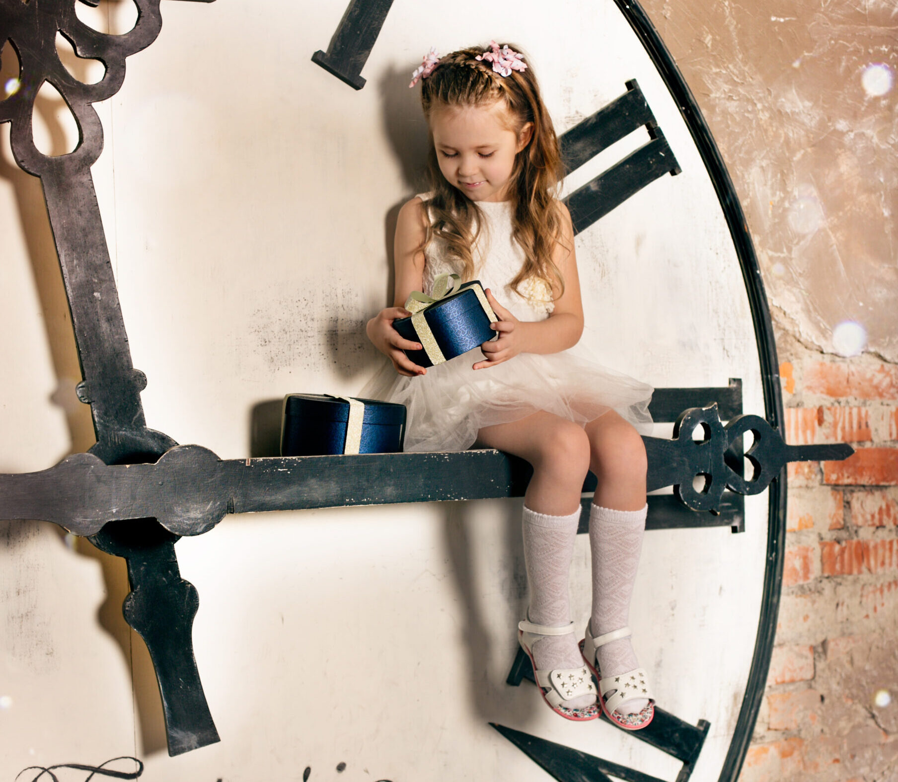 LITTLE MISS SPLENDID