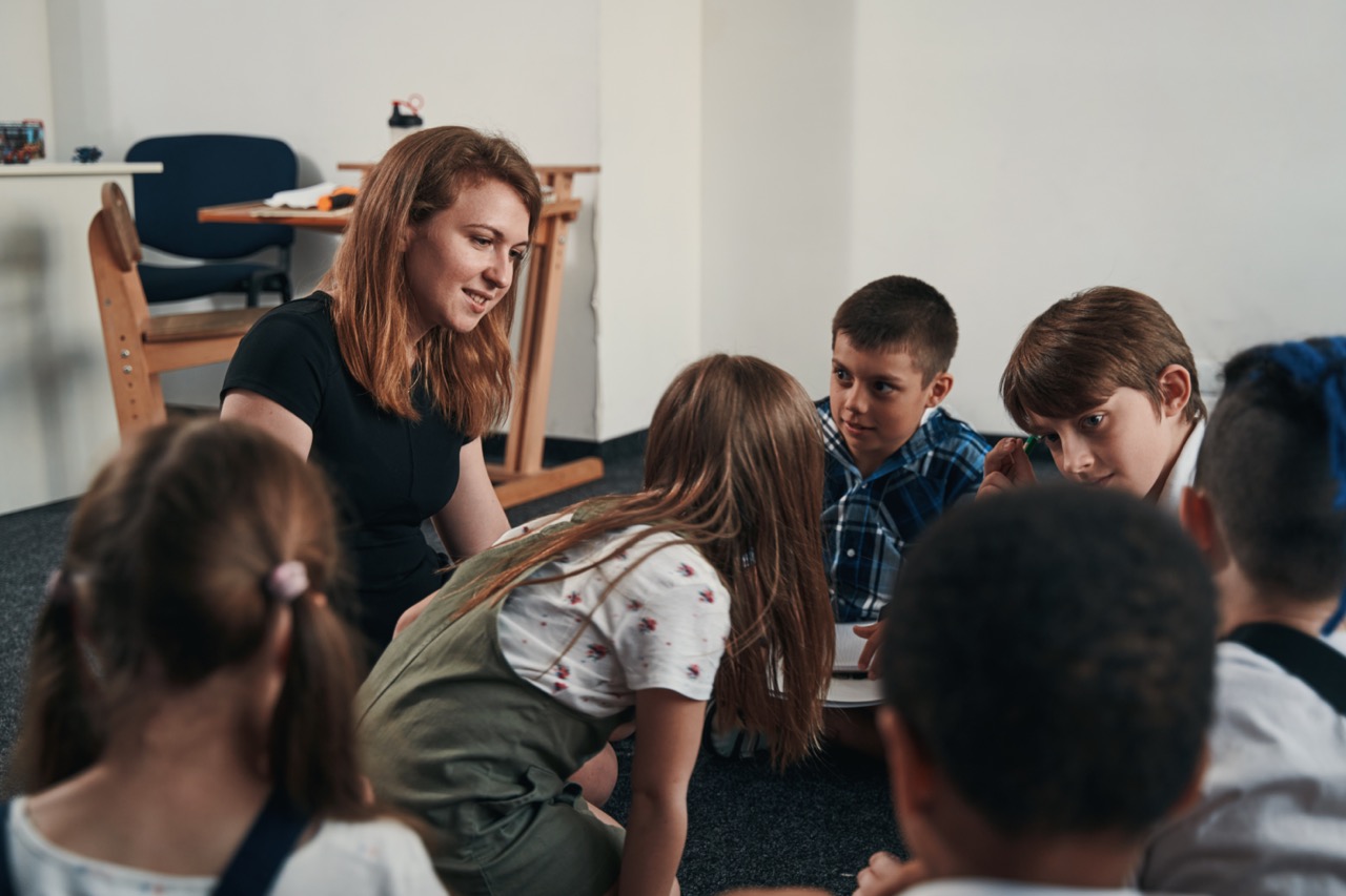 Friendly atmosphere at the discussion part of the lesson